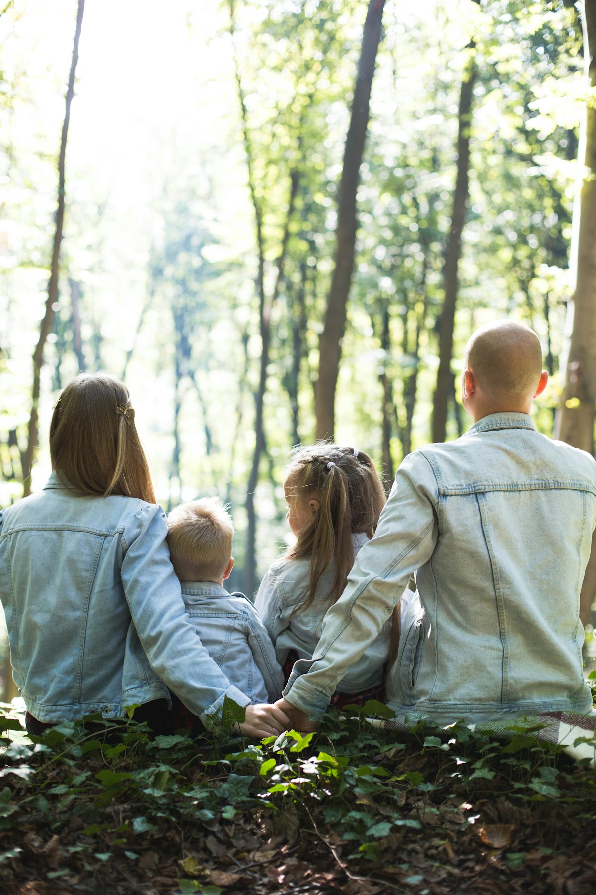 Balade familiale en forêt au lac de la Rosière, Courchevel